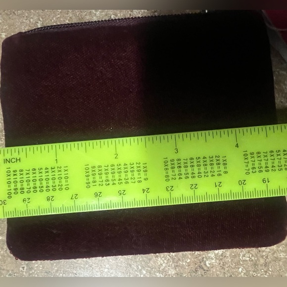 Bacci Wine Beaded Clutch - Picture 3 of 4